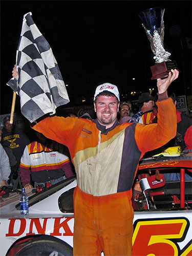 500-DSC_5352.jpg (56717 bytes)