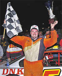 200-DSC_5352.jpg (20263 bytes)