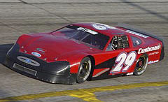 240-SLM__29_speed_night5.jpg (13108 bytes)