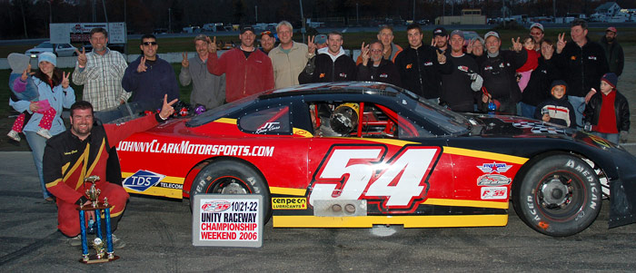 700-DSC_9061.jpg (88739 bytes)