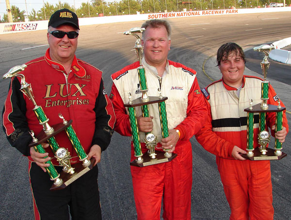 600-PASS-South-Podium.jpg (98981 bytes)