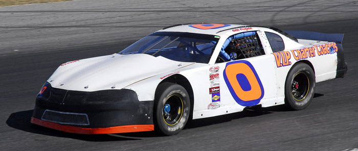 0p-700--_NM25442.jpg (54826 bytes)