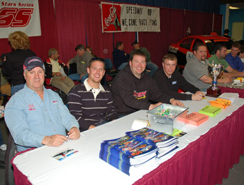 350-DSC_1664.jpg (34675 bytes)