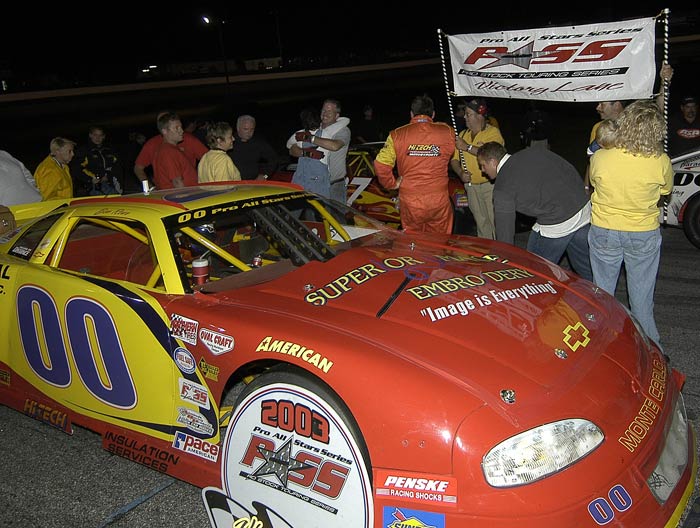 700-DSC_5183.jpg (83402 bytes)