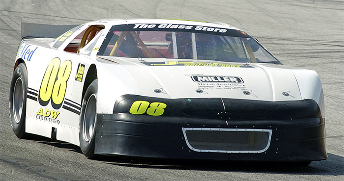 700-DSC_0325.jpg (66305 bytes)