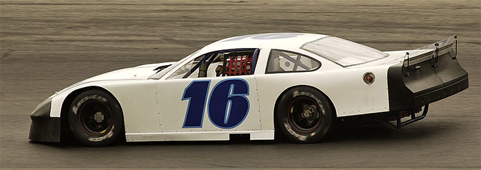 16-700-DSC_4465.jpg (46597 bytes)