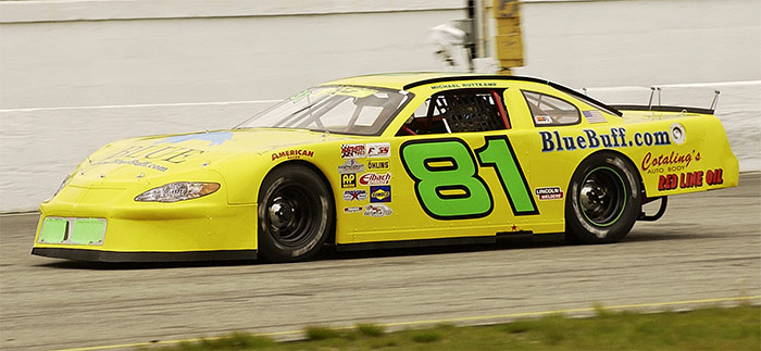 81-700-DSC_4588.jpg (68170 bytes)