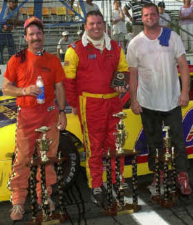 400-DSC_7706.jpg (84389 bytes)