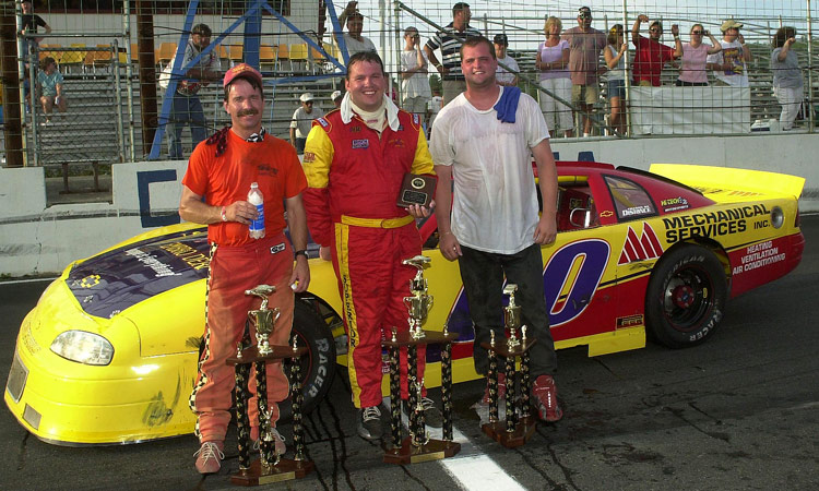 750-DSC_7706.jpg (140982 bytes)