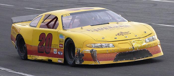 20-700-DSC_5046.jpg (46901 bytes)