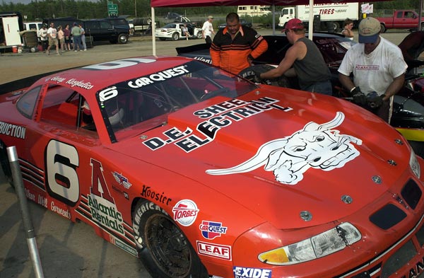 6c-600-DSC_8529.jpg (67548 bytes)