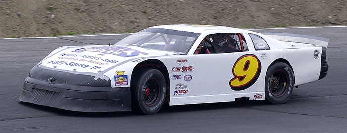 700-DSC_1369.jpg (50591 bytes)