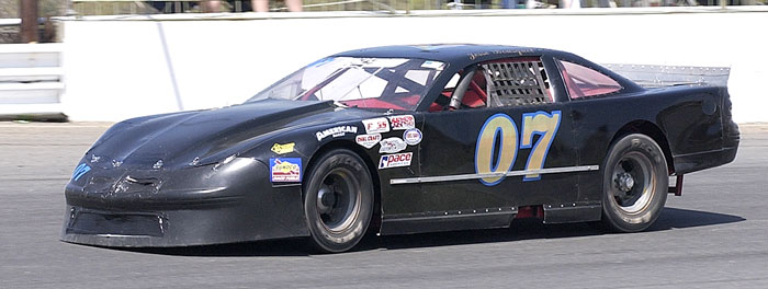 700-DSC_1732.jpg (47914 bytes)