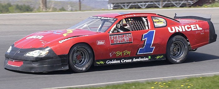 700-DSC_1776.jpg (63858 bytes)