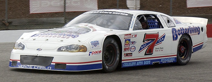 700-DSC_4211.jpg (51389 bytes)