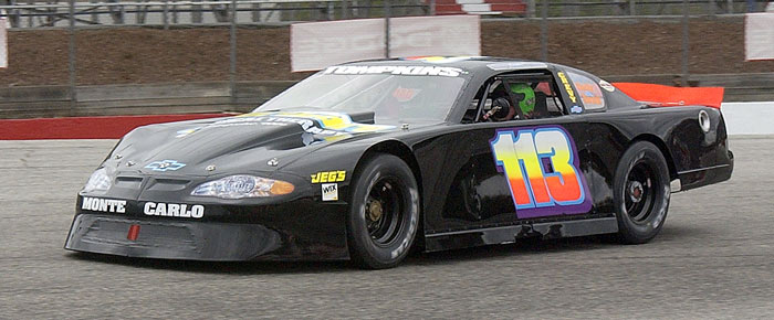 700-DSC_4387.jpg (57713 bytes)