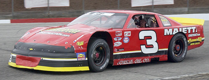 700-DSC_4460.jpg (56962 bytes)