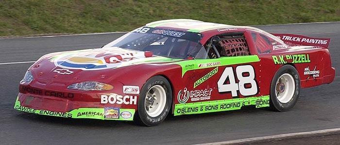 700-DSC_6962.jpg (48080 bytes)