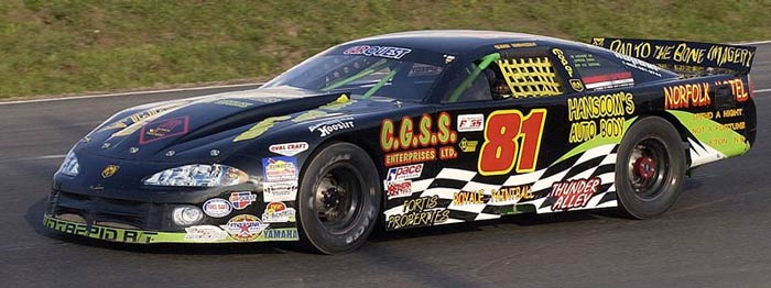 700-DSC_7057.jpg (46121 bytes)