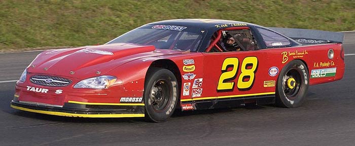 700-DSC_7083.jpg (42227 bytes)