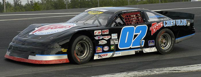 700-DSC_8867.jpg (41895 bytes)