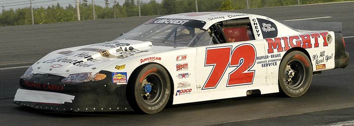 72-700-DSC_8940.jpg (38463 bytes)