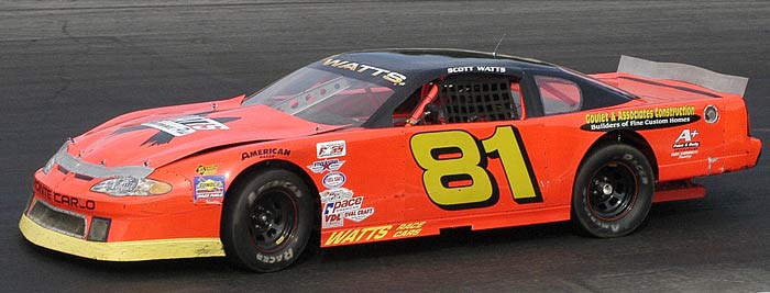 81-700-DSC_2660.jpg (38220 bytes)