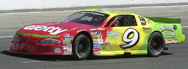 9-600-DSC_2861.jpg (39847 bytes)