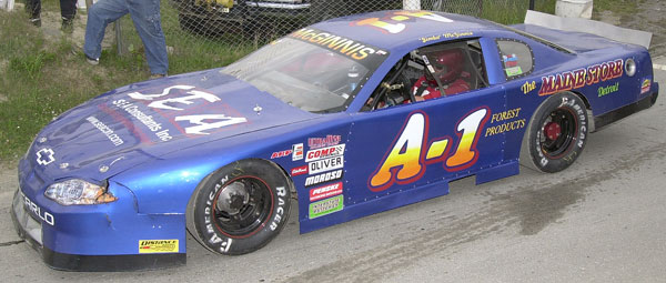 a1-600-DSC_3468.jpg (55606 bytes)